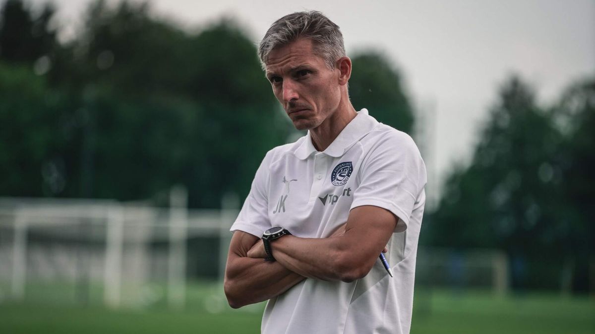Jak zastavit propad Slovácka? Je třeba mluvit na rovinu, velí kouč Kameník