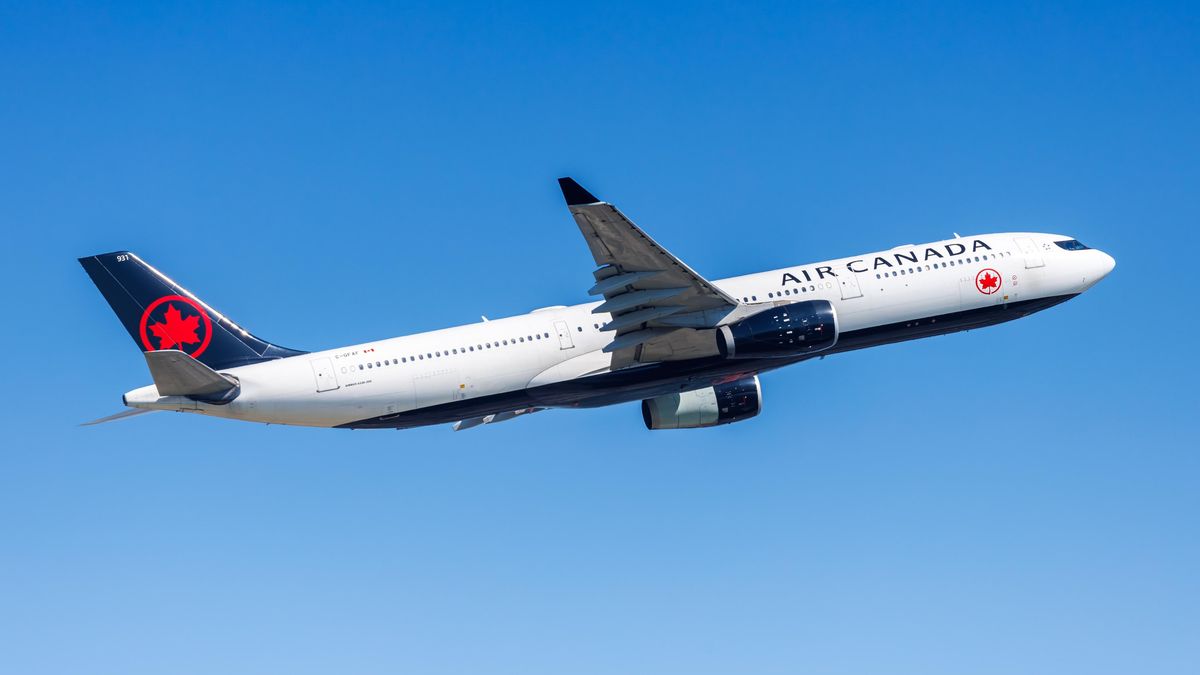 Společnost Air Canada začala kvůli plánované sobotní stávce rušit své lety