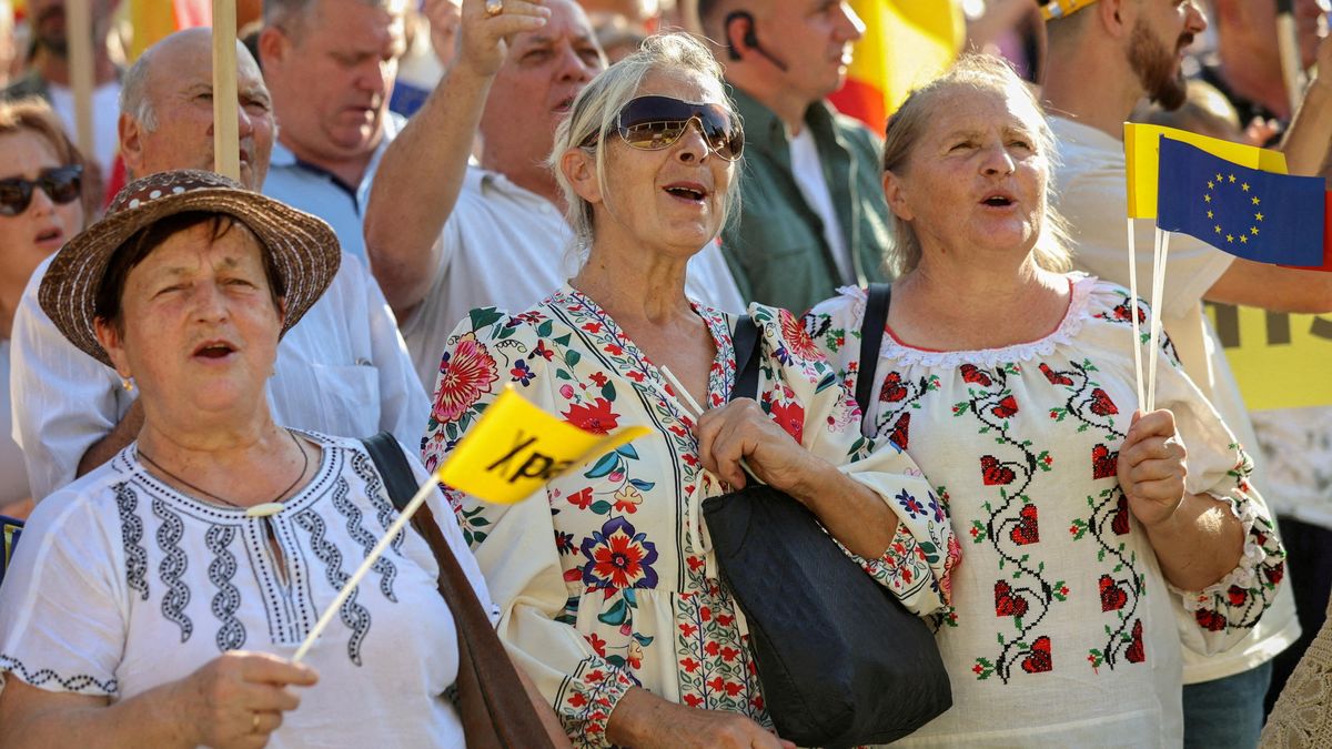 Moldavsko volí. Kreml nás chce dobýt přes volební urny, burcuje prezidentka