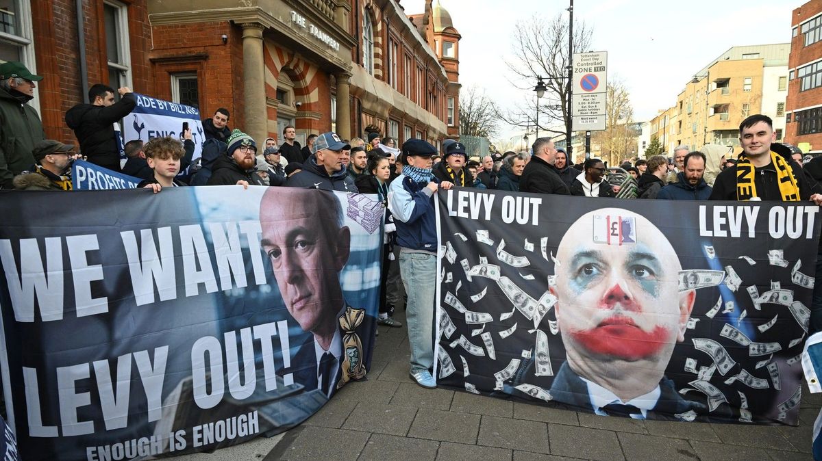 Tottenham: Manager Out Despite Champions League Qualification?