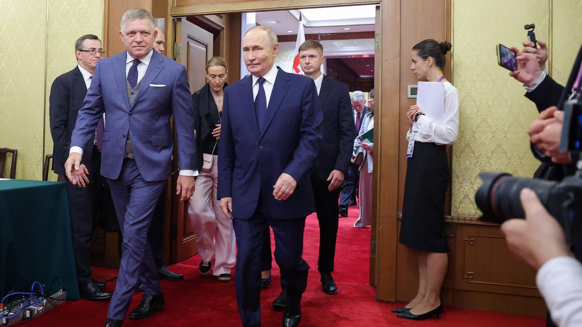 Fico za rok potřetí jedná s Putinem. Šéf Kremlu ho vychvaloval