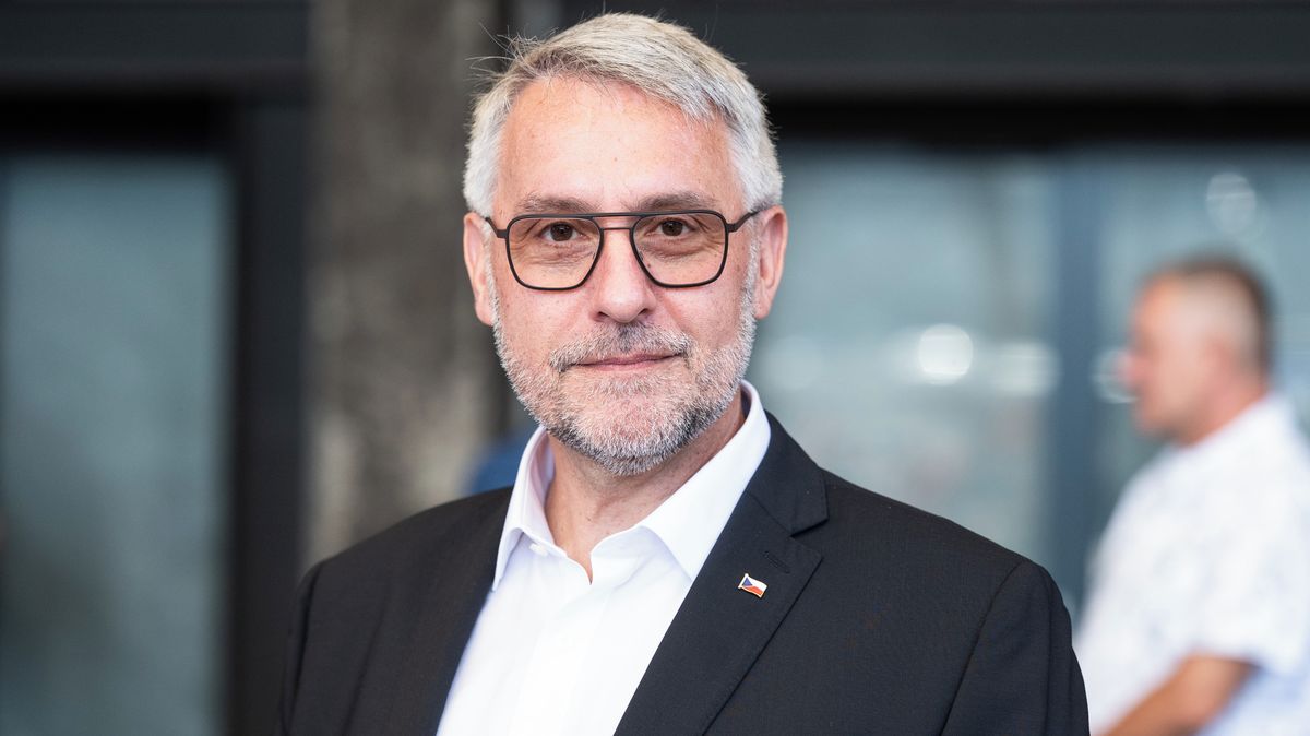 Metnar: Rakousko bude dál kontrolovat hranice, aktuální způsob neztěžuje dopravu