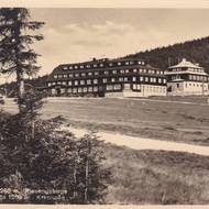 Špindlerova bouda na historickém snímku.