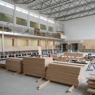 Miliony přitekly i do nových tělocvičen.