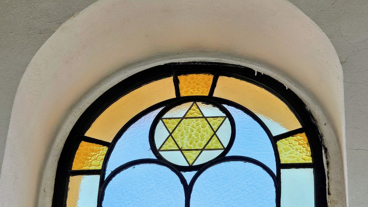 Žalobkyně obvinila z terorismu muže, který se pokusil zapálit brněnskou synagogu