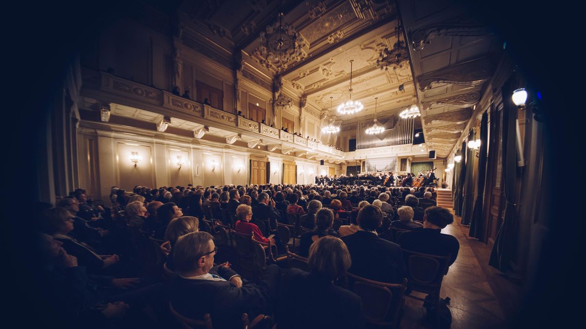 Filharmonie Brno zahajuje sezonu monumentálním Mahlerem