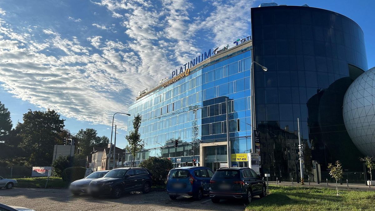 Investoři stahovali peníze z fondu RSBC, společnost zastavila odkupy na rok