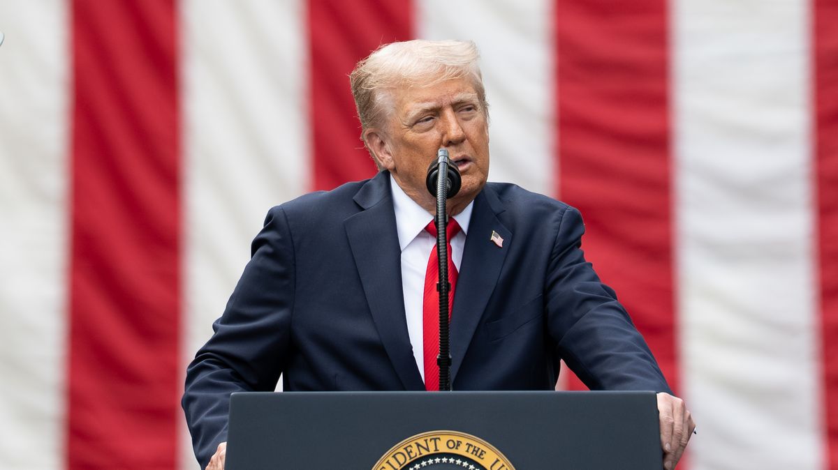 Když to bude nutné, federalizuju Washington, prohlásil Trump