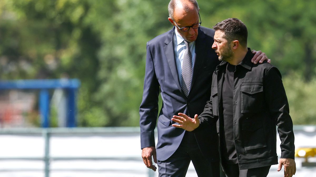 Merz couvá. Ohledně garancí pro Ukrajinu nemá Trumpovi co vyčítat