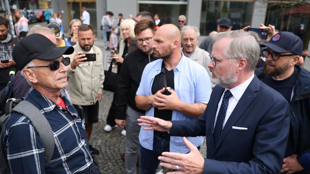 „Pozdě chodí jen srabi.“ Fiala v Liberci schytává nadávky