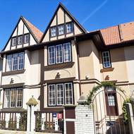 „Cottage“ domky (Lomená).