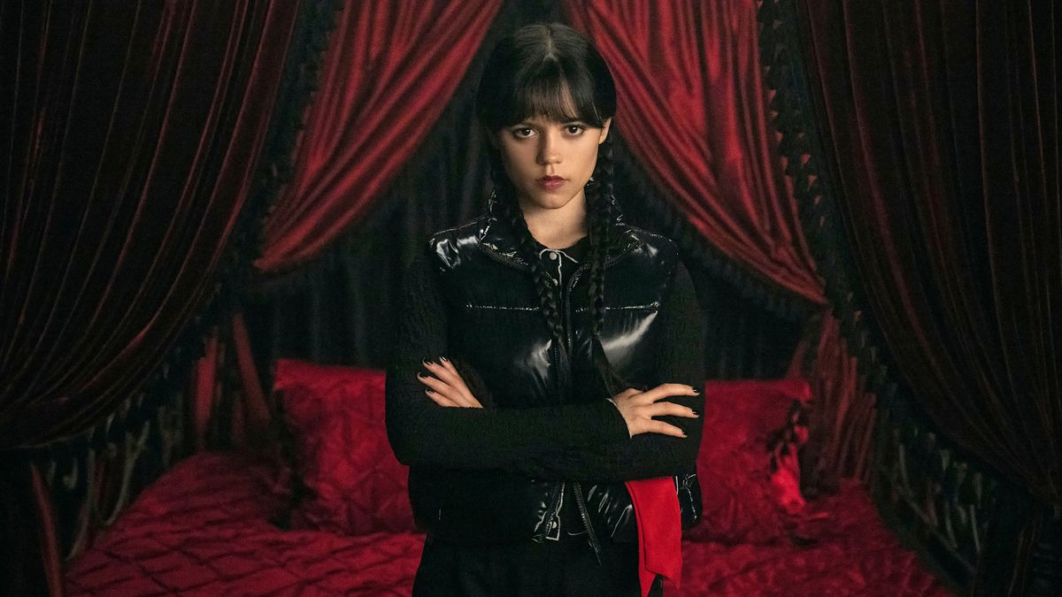 Recenze: Seriál Wednesday má stále humor i styl