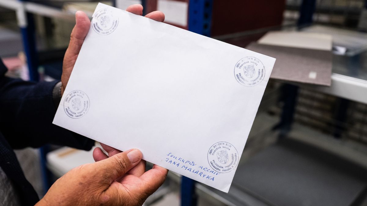 Otevírá se obálka s posledními slovy Masaryka. Prezident je číst nebude