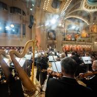 Snímek z inauguračního koncertu Tomáše Netopila.