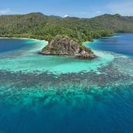 Raja Ampat je díky bohatému mořskému životu oblíbeným cílem potápěčů.