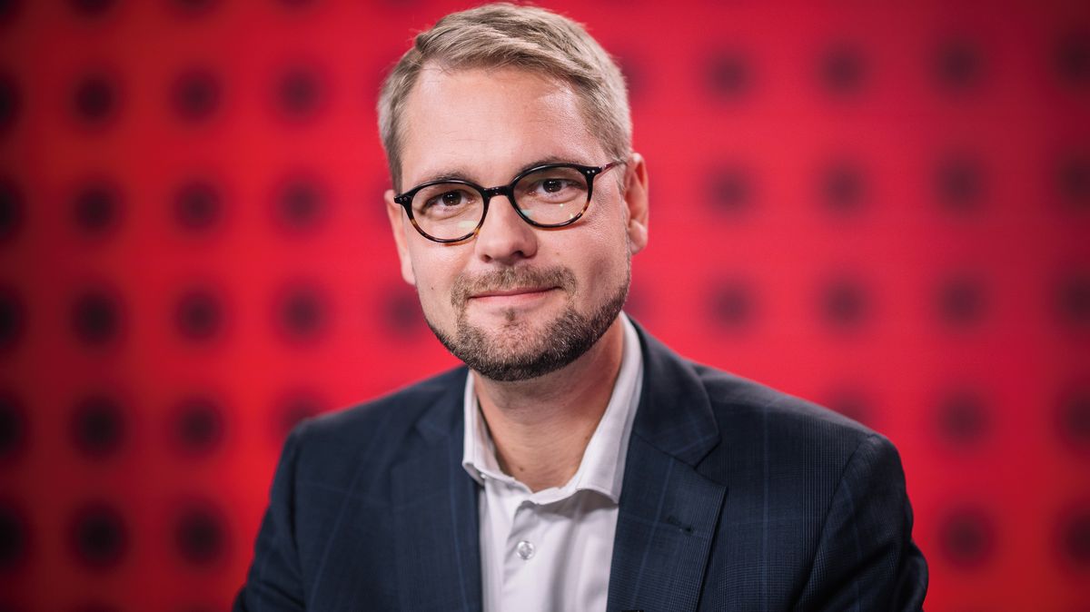 Začal rozpad TOP 09? Předseda strany odpovídá