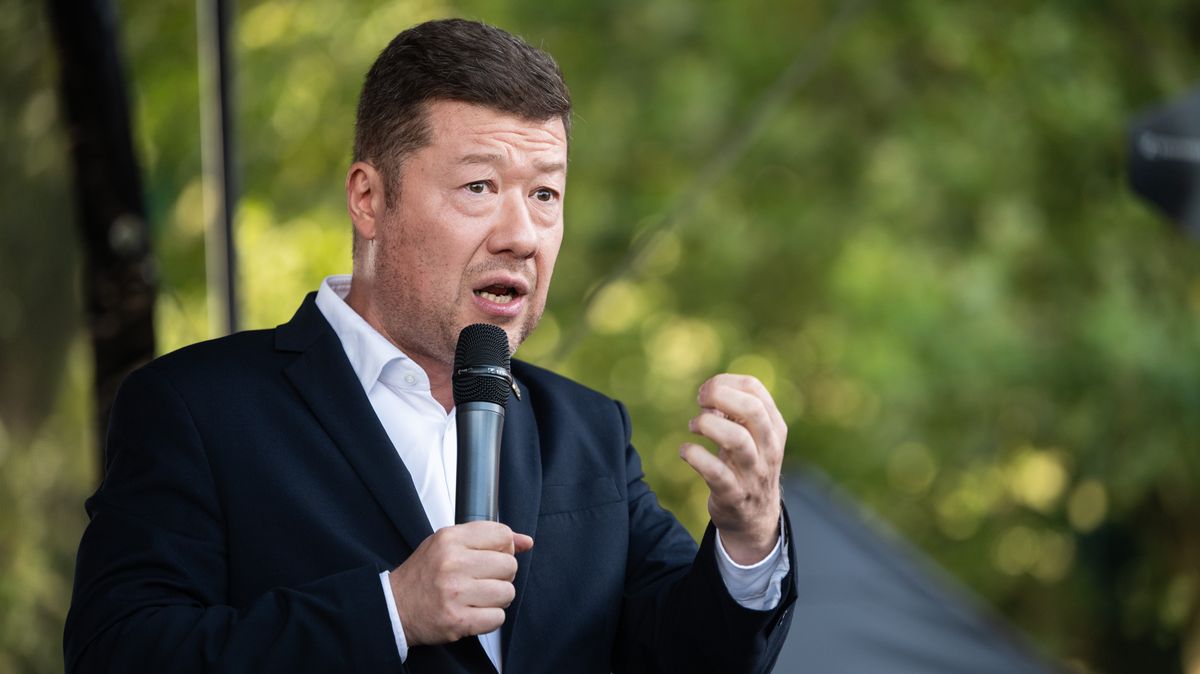 Kdo slíbí levnější potraviny? Okamura a Konečná se prali o stejné voliče