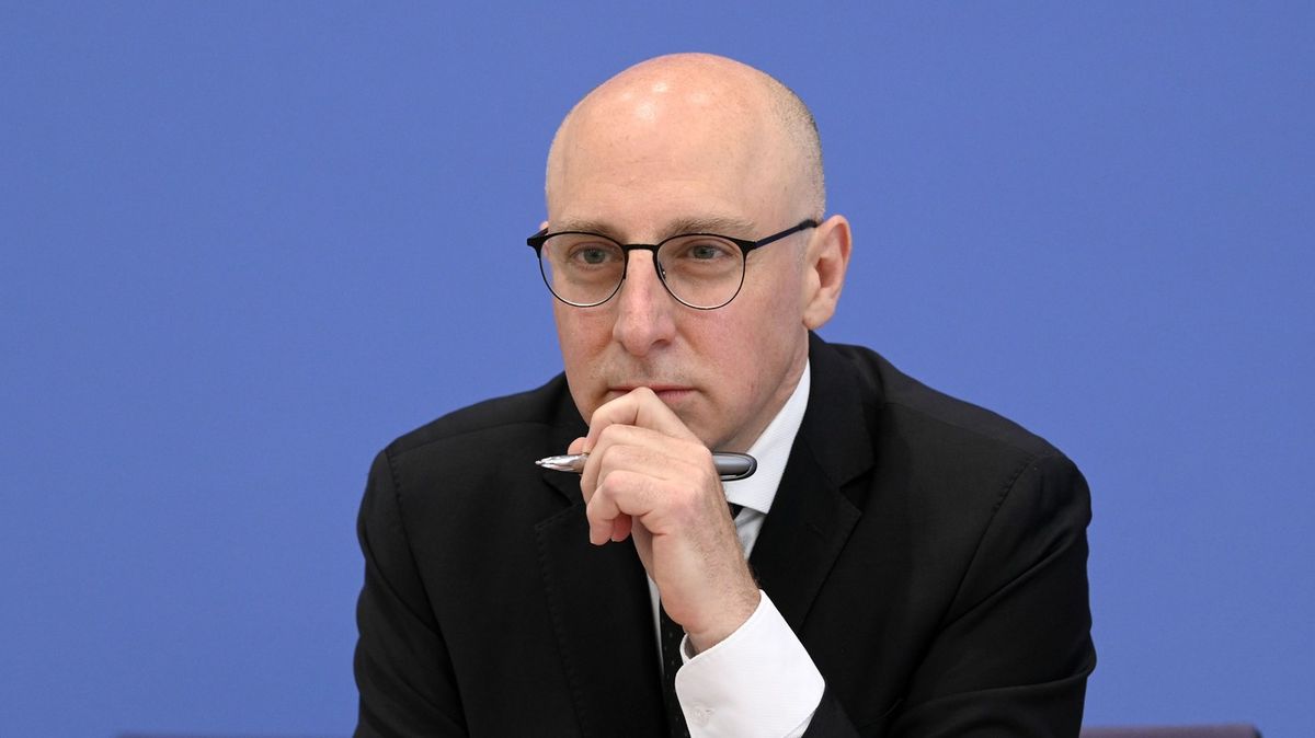 Německou civilní kontrarozvědku povede Sinan Selen, rodák z Istanbulu