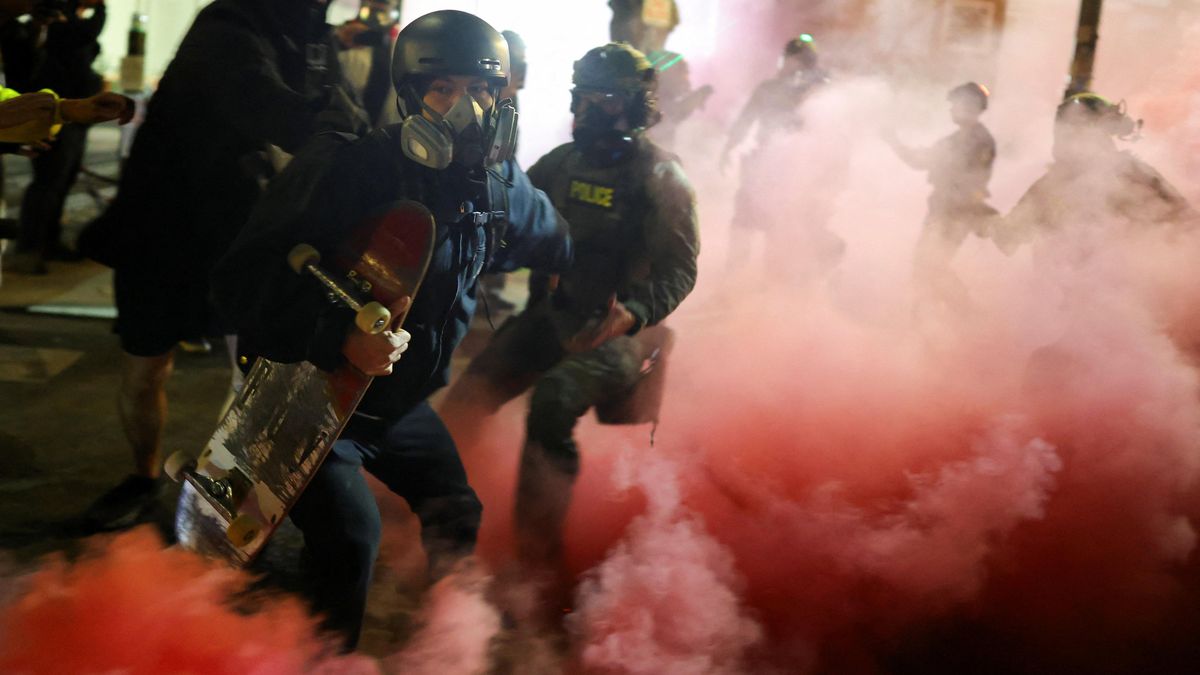 Obrazem: Střety a zatýkání. V Portlandu protestovali proti nasazení gardistů