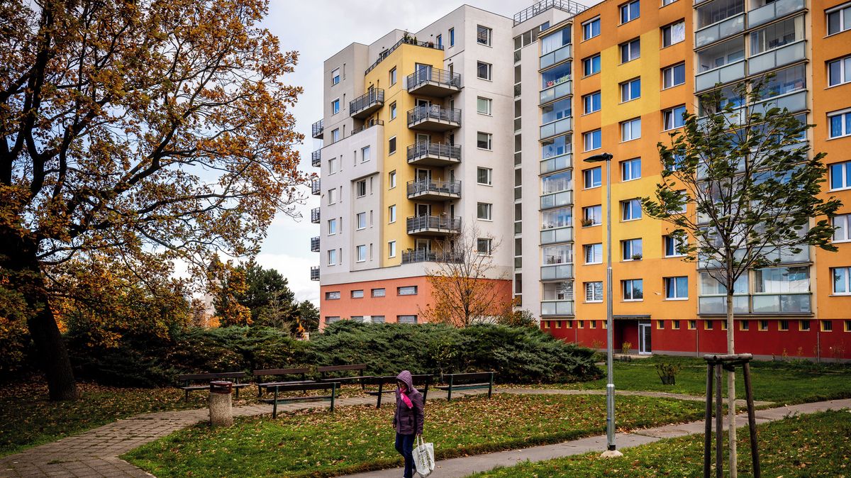 Hypotéka vs. nájem: Pro koho je dluh na celý život rozumnější variantou