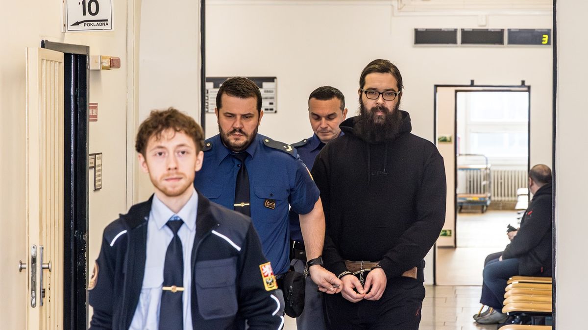 Soud zrušil osvobození muže, který čelil žalobě kvůli požáru v Českém Švýcarsku