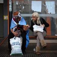 „Své přátele jsem neviděl už pět nebo šest měsíců. Dříve jsme v klubu jedli grilované maso,“ posteskl si Relinque. „Teď je všechno pryč.“