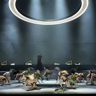 Alžběta Poláčková jako Grania a členové baletního souboru.