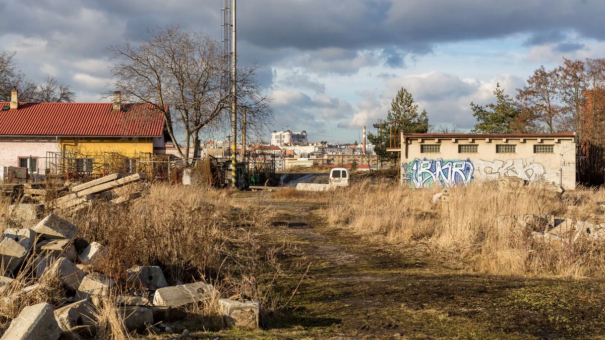 Praha chce stavět na území poslední chudinské čtvrti. Její osud je nejasný