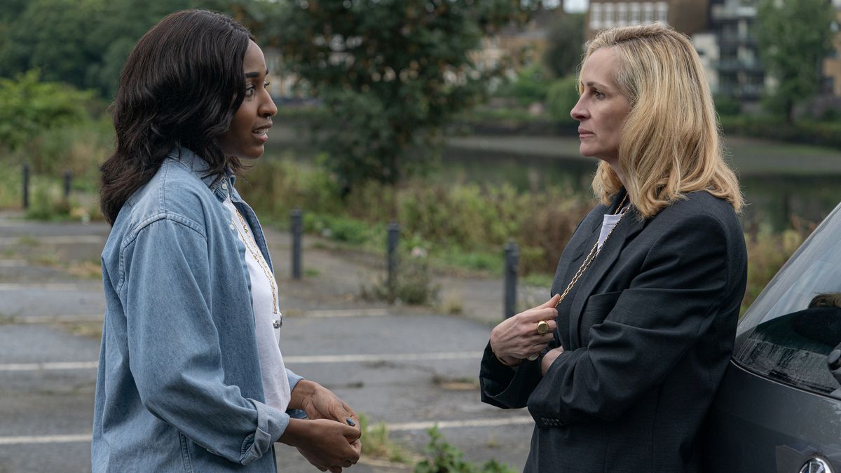 Recenze: Obvinění s Julií Roberts je jen špatná variace na Woodyho Allena