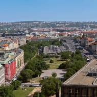 Pohled z kupole Národního muzea (na severovýchod).