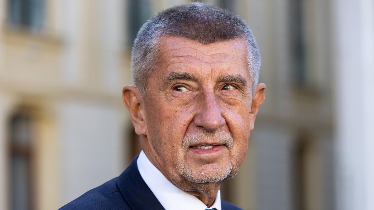 Babiš povede vládu, které se jinde bojí jak čert kříže. Proč přesně?