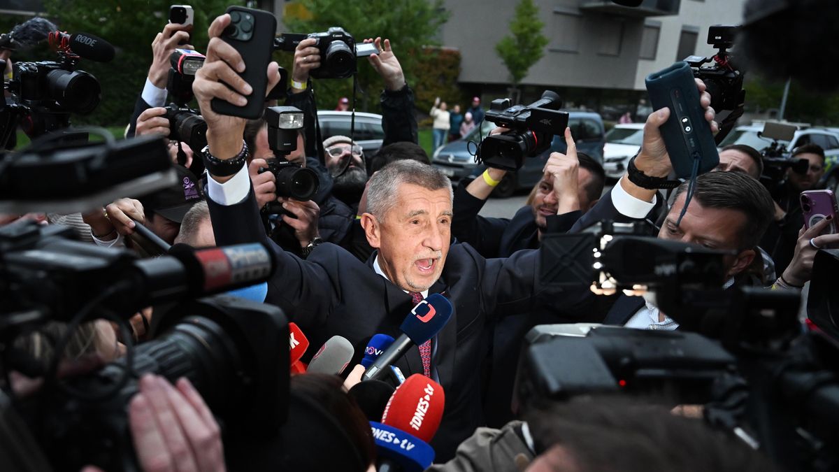 Fotogalerie: Vlnící se Babiš. Nejlepší snímky letošních voleb
