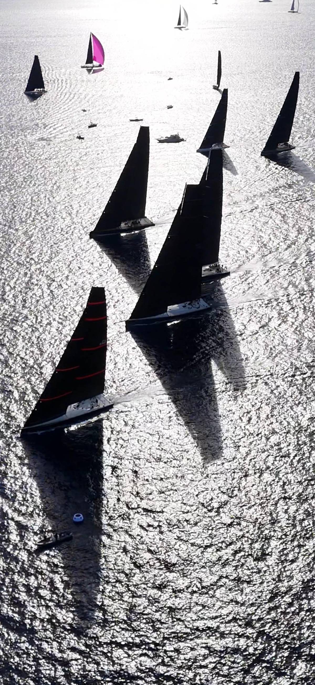 Komárkova jachta v závodě v Saint-Tropez