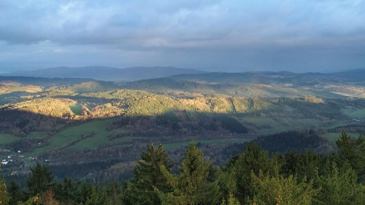 Na Šumavě dnes ráno mrzlo, u Kvildy naměřili minus 8,7 stupně Celsia