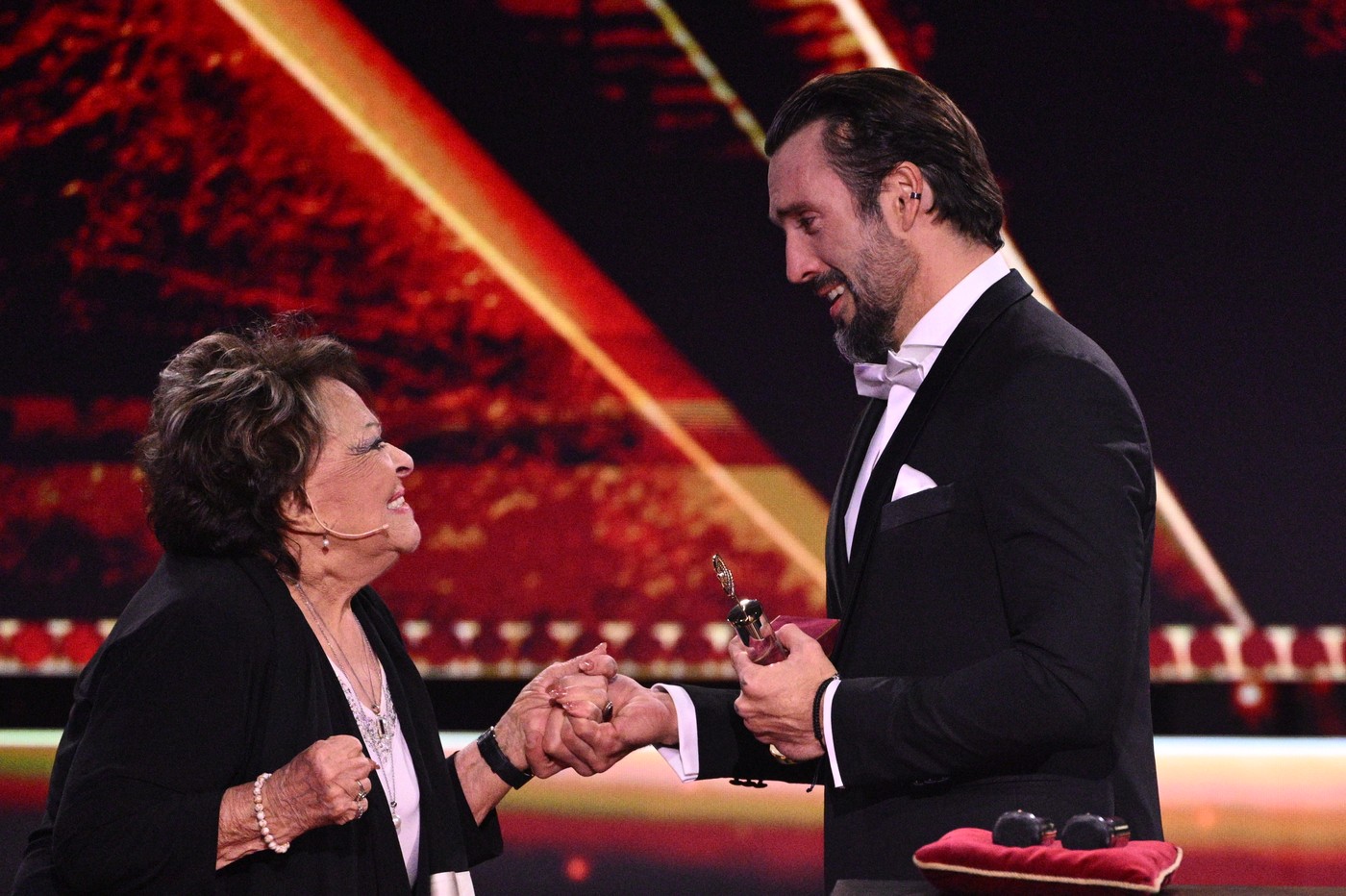 Vojtěch Dyk získal bronz na Českém slavíku, během projevu zmínil Jakuba Prachaře