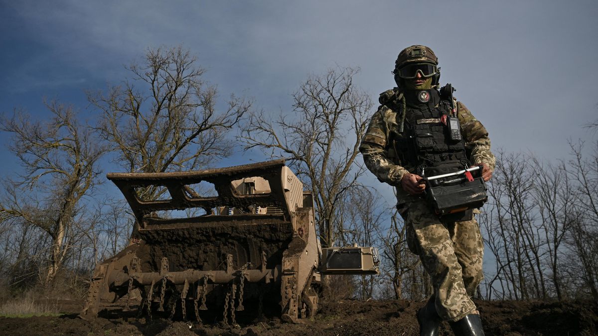 Ukrajinští vojáci se stáhli ze Siversku. Rusové měli převahu