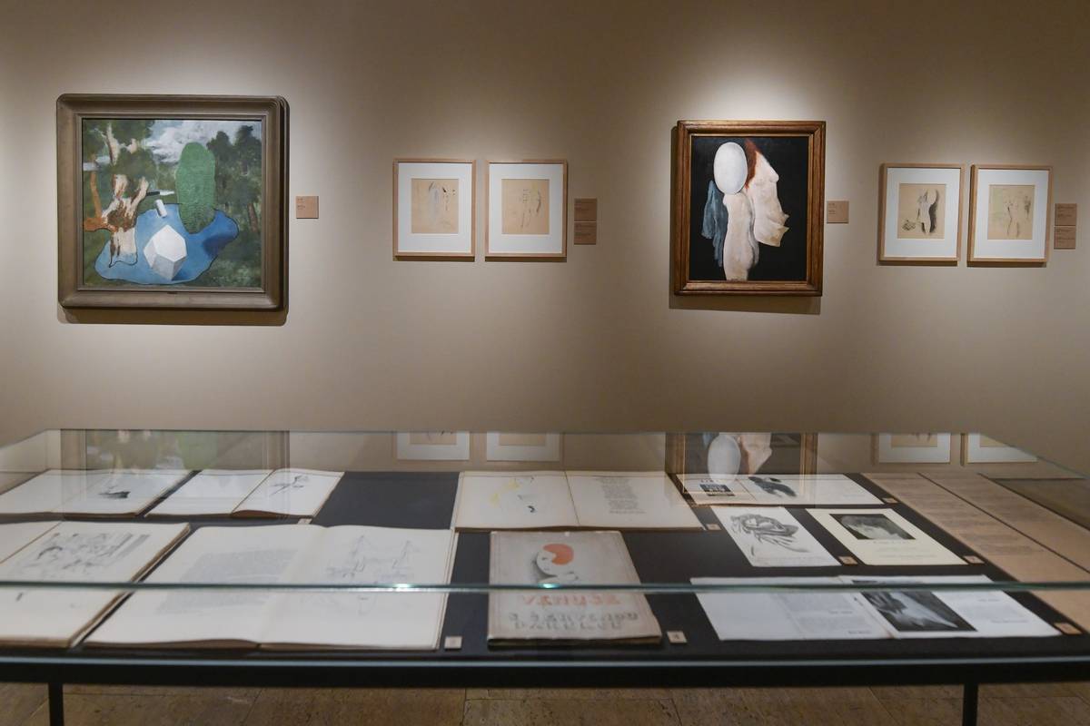 Západočeská galerie v Plzni otevřela výstavu děl Josefa Šímy, jedné z nejvýznamnějších osobností české i evropské moderní malby 20. století.