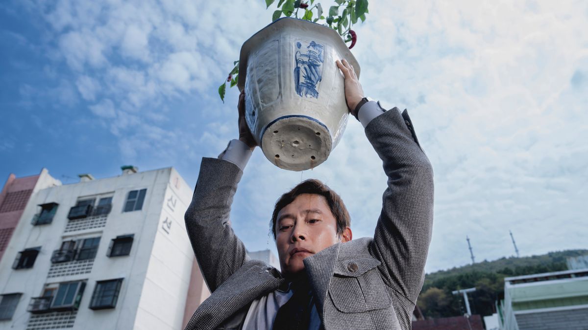 復習: 労働市場で成功するにはどうすればよいですか?殺人、韓国映画の茶番劇と主張