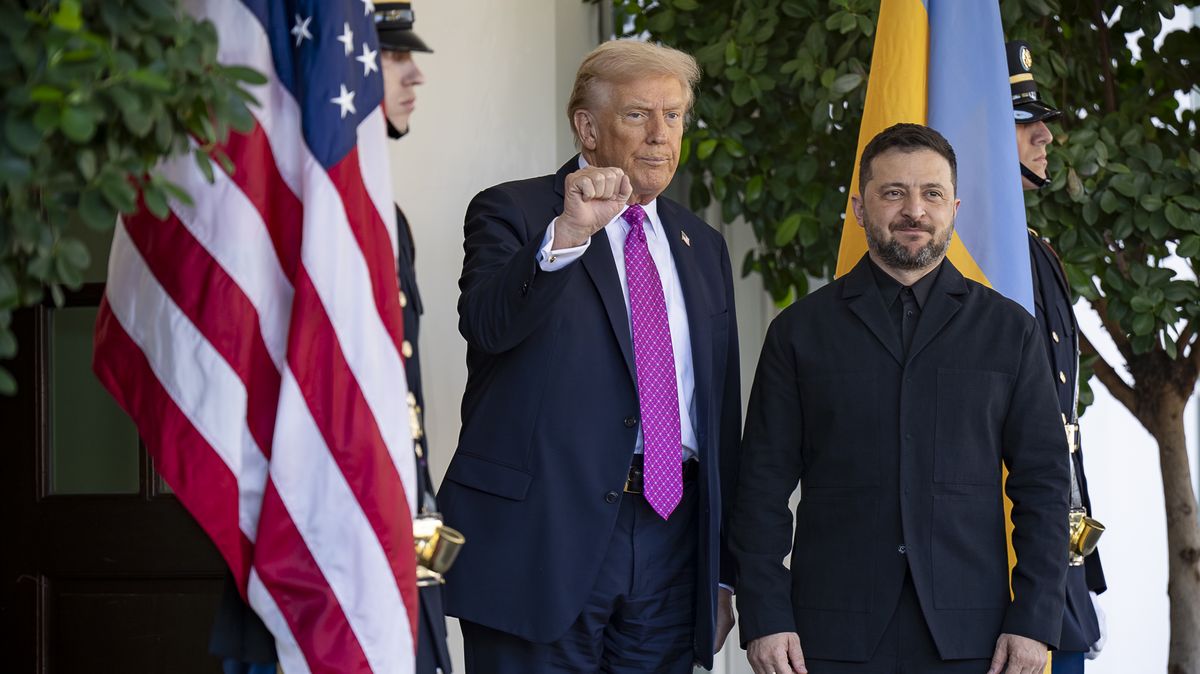 USA tlačí na Zelenského kvůli přijetí mírového plánu, tvrdí Ukrajinci