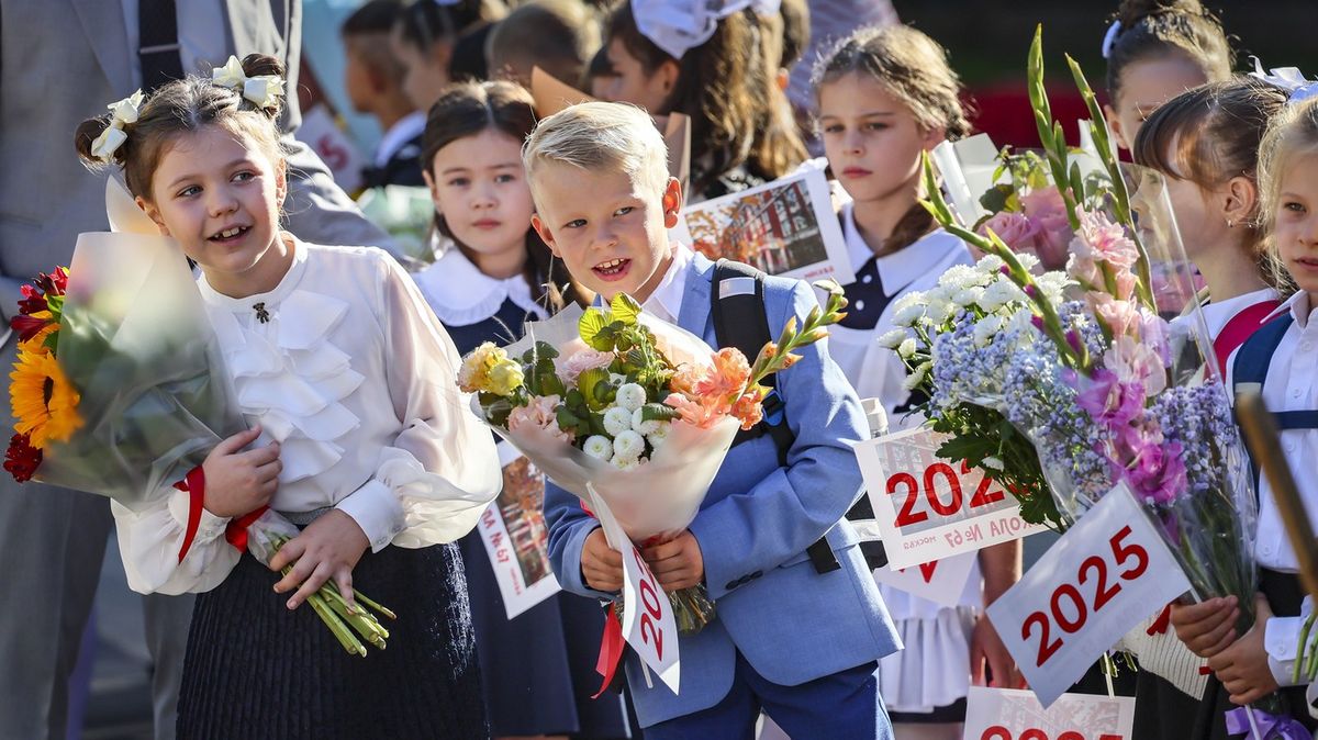 Moskevský deník: Čínská otočka se propisuje i do školních rozvrhů