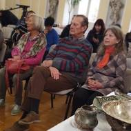 Na poklad se byli podívat i příslušníci rodiny Liebiegů - napravo tlumočnice, vedle ní jeden z členů rodu a vedle něj Angelika Wiegnerová.