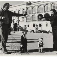 Spejbl s Hurvínkem v Monte Carlu.