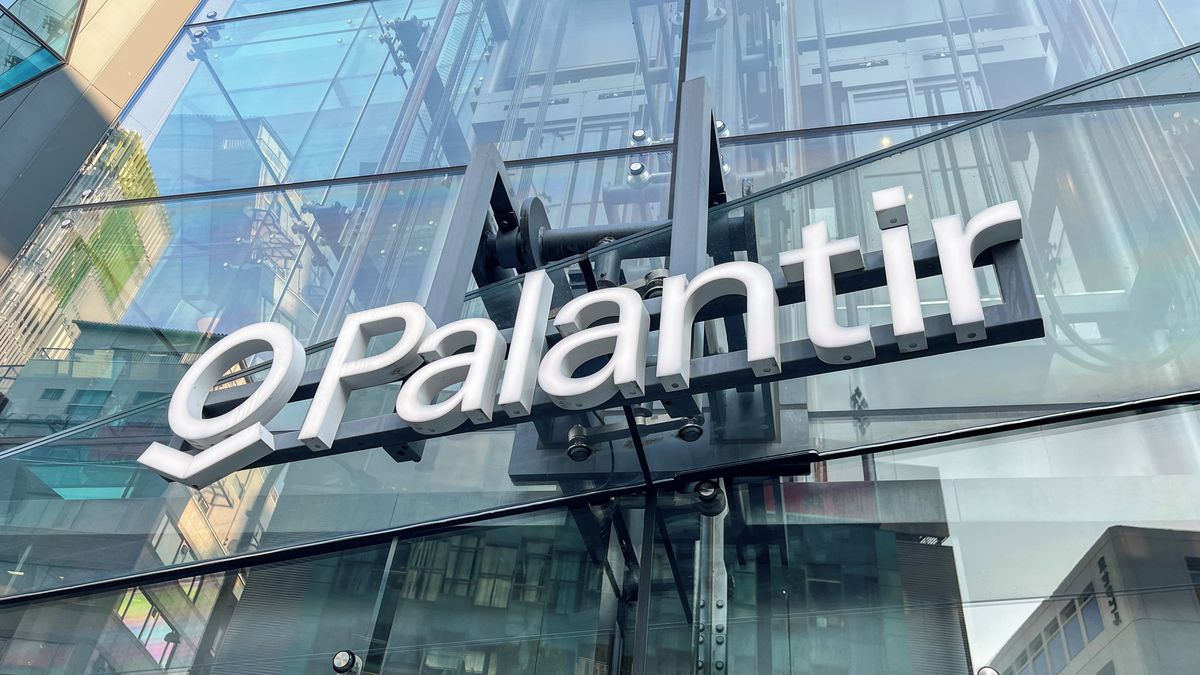 ネットワーク上での喧嘩。巨大企業パランティアの衰退への賭けが会社の上司を激怒させた