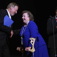 Operní pěvkyně Natalia Achaladze Romanová převzala Cenu Thálie za celoživotní umělecké mistrovství v oboru opera.