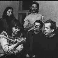 Václav Havel během listopadu. 