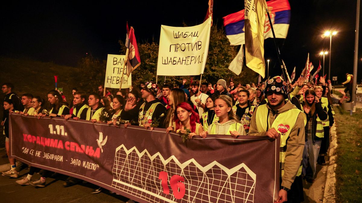 Srbským protestům chybí konkrétní tvář. Bez ní se neposunou, říká novinářka