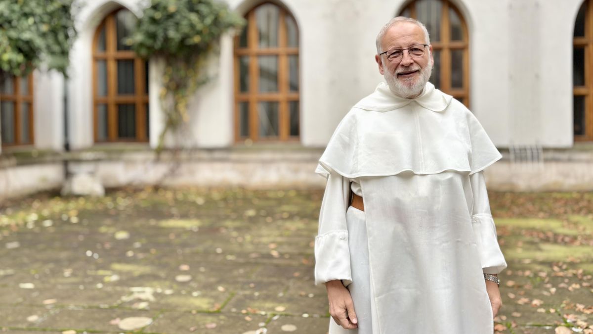 Studium i práce s lidmi „zvenku.“ Jak žijí bratři řádu Dominika Duky