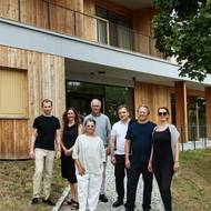 Porota soutěže u Domu pro Julii.