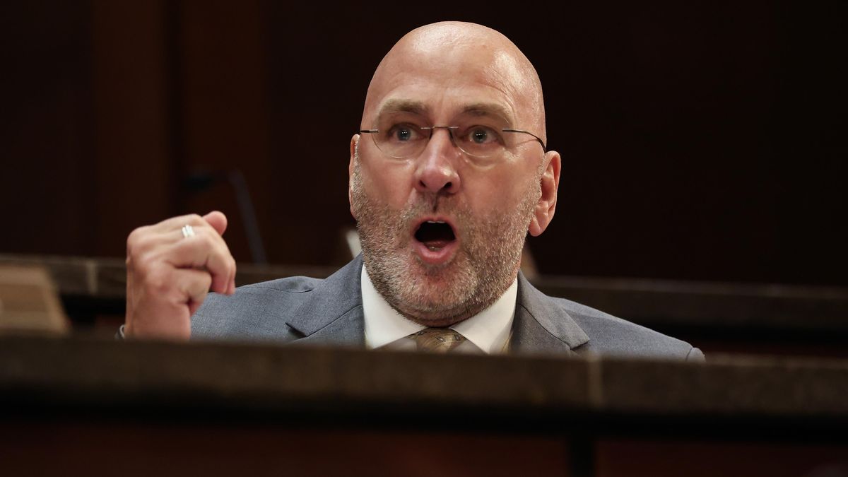 Proti zveřejnění Epsteinových spisů byl jediný zákonodárce, republikán Higgins