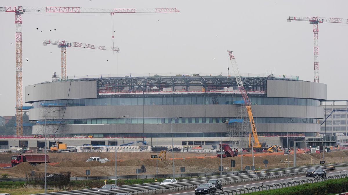 Problémy s halou pro olympiádu. NHL vyslala do Itálie delegaci